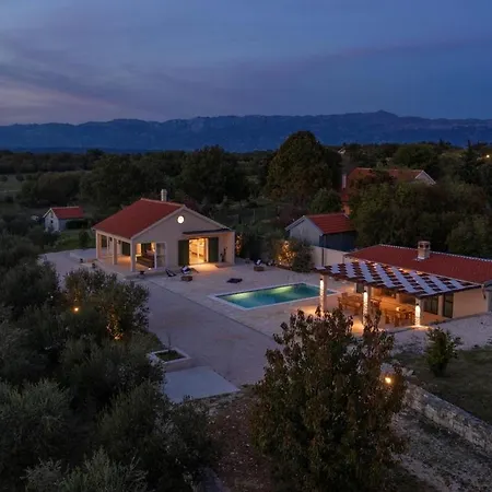 Villa Oliveto